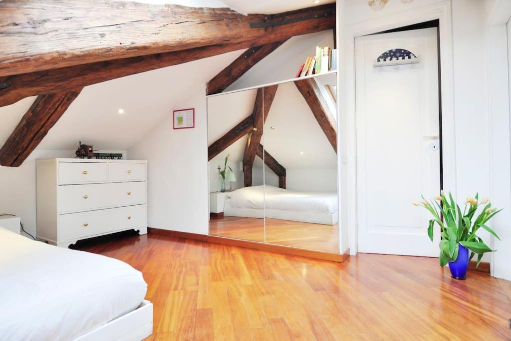 Breathtaking Terrace In Santa Margherita Square * Venecia